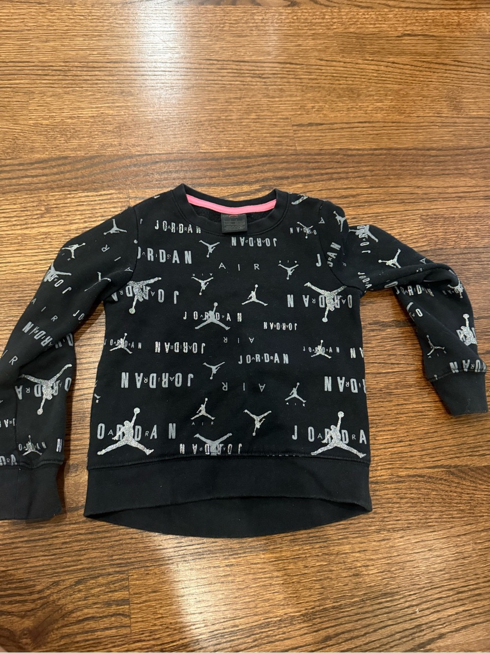 Jordan Black Kids' Logo Crewneck Sweatshirt with Pink Trim